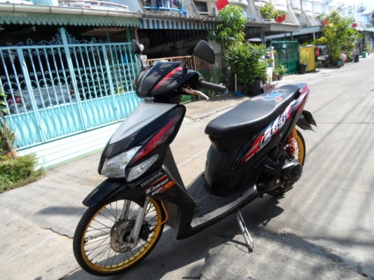 ขายฮอนด้าคลิกปี50สตาร์ทมือ น่าใช้