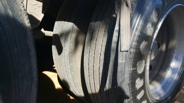 ขายรถพ่วง 24 ล้อ แม่ลูก กระบะเหล็กคอกเกษตรดั้ม ISUZU 300 ปี.55 รถสวย ราคา.2500000 ต่อรอง สนใจโทรจองด่วน ขายรถพ่วง 24 ล้อ แม่ลูก กระบะเหล็กคอกเกษตรดั้ม ISUZU 300 ปี.55 รถสวย ราคา.2500000 ต่อรอง สนใจโทรจองด่วน