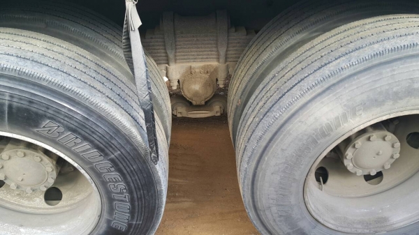 ขายรถพ่วง 24 ล้อ แม่ลูก กระบะเหล็กคอกเกษตรดั้ม ISUZU 300 ปี.55 รถสวย ราคา.2500000 ต่อรอง สนใจโทรจองด่วน ขายรถพ่วง 24 ล้อ แม่ลูก กระบะเหล็กคอกเกษตรดั้ม ISUZU 300 ปี.55 รถสวย ราคา.2500000 ต่อรอง สนใจโทรจองด่วน