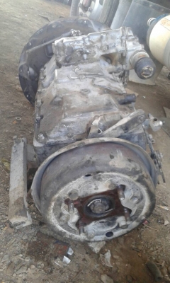 ขายเกียร์ UD 290 6 เกียร์เดินหน้า พร้อมเกียร์ฝาก18,000บาท