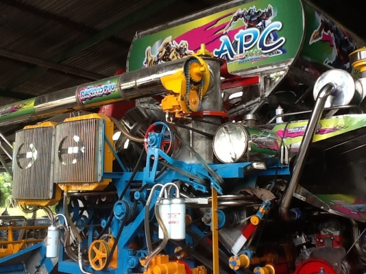 ขายรถเกี่ยวข้าวนิวอภิชาติ( ประกอบใหม่)