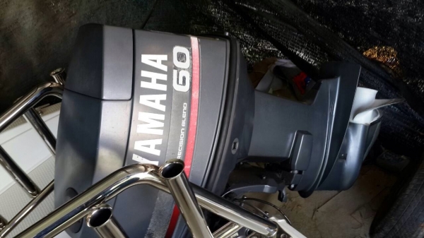 ขายสปีดโบท 20 ฟุต เครื่อง60แรง ขายสปีดโบท 20 ฟุต เครื่อง60แรง