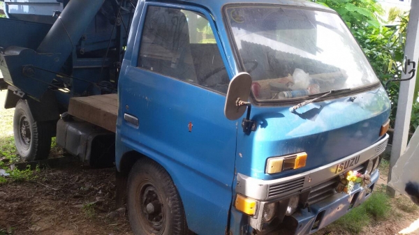 ขาย4ล้อTL74เเรงพร้อมตู้สี