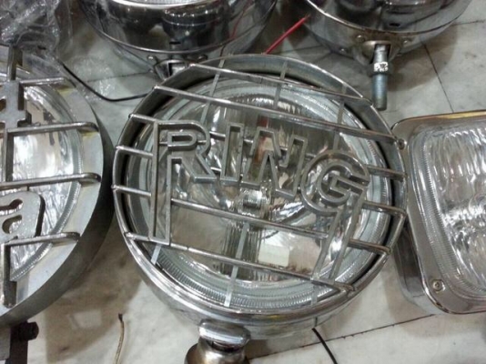 ขายไฟ สปอร์ตไลท์ ออฟโรด ไฟใต้กันชน และ ไฟถอย ขายไฟ สปอร์ตไลท์ ออฟโรด ไฟใต้กันชน และ ไฟถอย