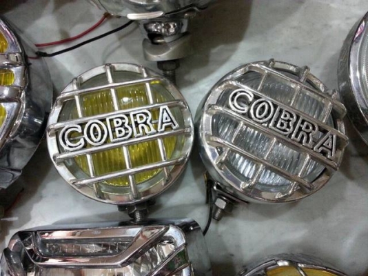 ขายไฟ สปอร์ตไลท์ ออฟโรด ไฟใต้กันชน และ ไฟถอย ขายไฟ สปอร์ตไลท์ ออฟโรด ไฟใต้กันชน และ ไฟถอย