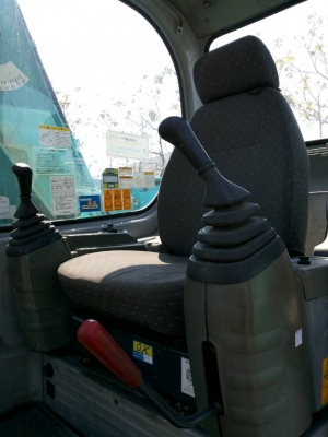 โกเบลโก้เก่านอก115SR โกเบลโก้เก่านอก115SR