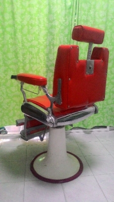 เก้าอี้บาร์เบอร์ช่างตัดผม สภาพพร้อมใช้งาน ปรับเอน และหัว ได้ตามปกติสภาพดีครับ