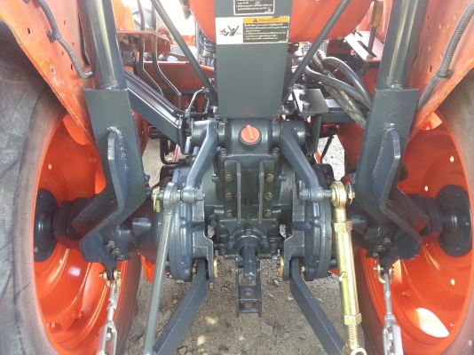 คูโบต้า  L4508 4 WD  2 เพลาพร้อมใบมีดตราช้าง..