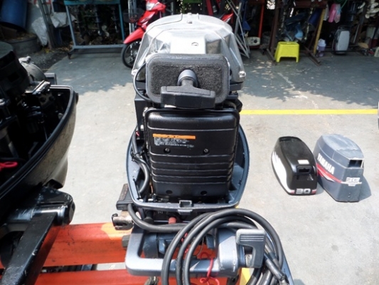 ขาย เครื่องเรือYAMAHA 30 SUZUKI 30 สภาพพร้อมใช้เก่าญี่ปุ่น เครื่องติดเดินดี ราคา 39,000 เท่ากันครับ