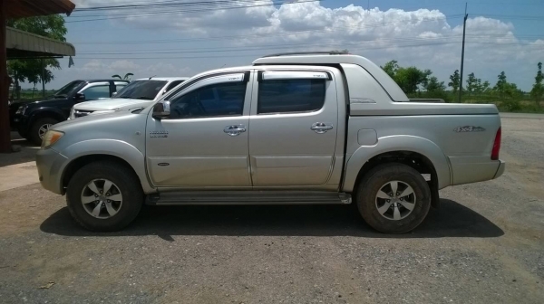 ขาย VIGO 3.0 4 ประตู 4X4 ปี 48 เกียร์ออโต้ สภาพสวยพร้อมใช้ หน้าเดิม ภายในสวย ขาย VIGO 3.0 4 ประตู 4X4 ปี 48 เกียร์ออโต้ สภาพสวยพร้อมใช้ หน้าเดิม ภายในสวย