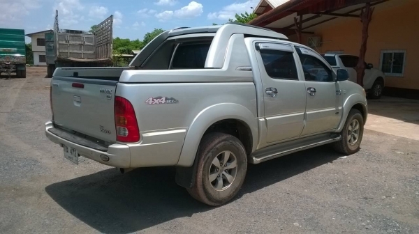 ขาย VIGO 3.0 4 ประตู 4X4 ปี 48 เกียร์ออโต้ สภาพสวยพร้อมใช้ หน้าเดิม ภายในสวย ขาย VIGO 3.0 4 ประตู 4X4 ปี 48 เกียร์ออโต้ สภาพสวยพร้อมใช้ หน้าเดิม ภายในสวย