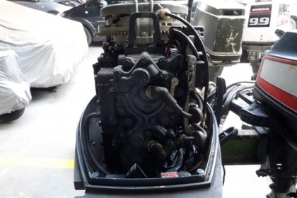 ขาย เครื่องเรือ YAMAHA 40 แรง  นำเข้าจากญี่ปุ่นสภาพพร้อมใช้ ราคา 43,000