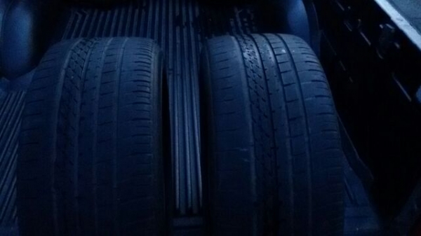 ยาง\% 225/45r17 goodyear ปี12