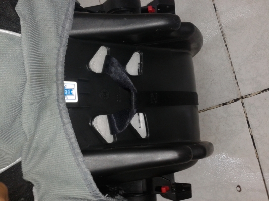 รถเข็นเด็กcamaraมมีสองชิ้นครับ