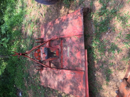 ขายอุปกรณ์ต่อพ่วงมือสองหลายรายการ เช่น ผานพรวน ผานบุก โรตารี่ บุ้งกี๋ เครื่องตัดหญ้า และมีให้เลือกหลายอย่างคับ