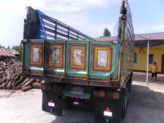 ขาย ISUZU 10ล้อ 2เพลาดั๊มพ์ 175แรง (ร๊อคเล็ก)กระบะอลูมิเนียมสวยๆ ขาย 720,000บาท ติดต่อ 0892095791 บอย