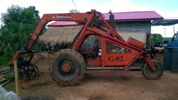 ขายรถคีบอ้อย พร้อมใช้ ราคาถูก ขายรถคีบอ้อย พร้อมใช้ ราคาถูก