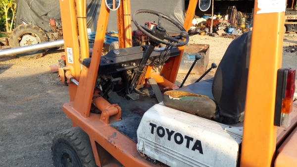 1.8 ตันเสา 3 เมตร 1.8 ตันเสา 3 เมตร