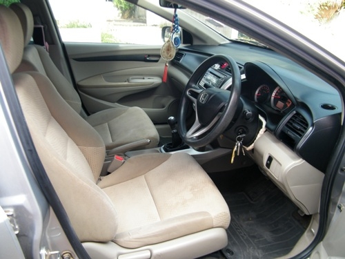 !!! รถบ้าน นักศึกษาผู้หญิงใช้ มือเดียว HONDA CITY 1.5 I-VTEC ปี 09 รถสวยมากเดิมๆ