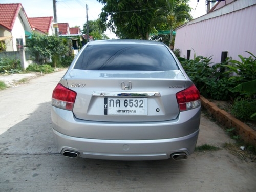 !!! รถบ้าน นักศึกษาผู้หญิงใช้ มือเดียว HONDA CITY 1.5 I-VTEC ปี 09 รถสวยมากเดิมๆ