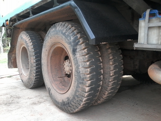 ขาย 22ล้อดั้มแม่ลูก HiNo พ่วง 320 แรง ลูก3คาน มีสโกลาง ลดสุดๆครับ1,370,000 บาทครับ ห้ามต่อรอง