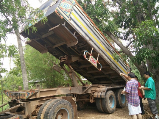 ขาย 22ล้อดั้มแม่ลูก HiNo พ่วง 320 แรง ลูก3คาน มีสโกลาง ลดสุดๆครับ1,370,000 บาทครับ ห้ามต่อรอง