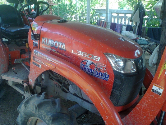 รถไถคูโบต้า36แรง800ชมรถบ้าน