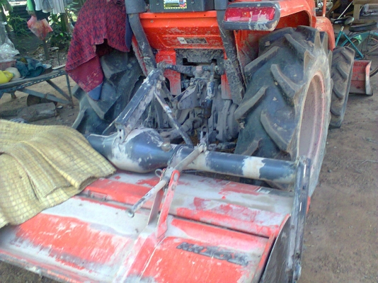 รถไถคูโบต้า36แรง800ชมรถบ้าน