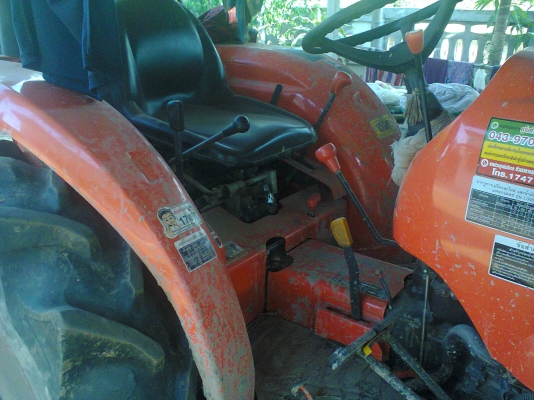 รถไถคูโบต้า36แรง800ชมรถบ้าน