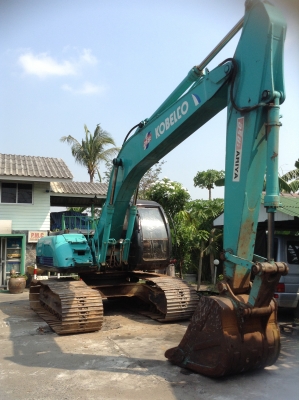 +++ ขายรถแบคโฮ  KOBELCO PC200  (MARK 5)