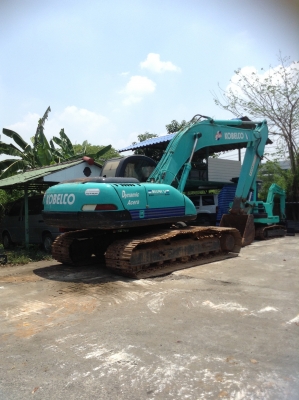 +++ ขายรถแบคโฮ  KOBELCO PC200  (MARK 5)