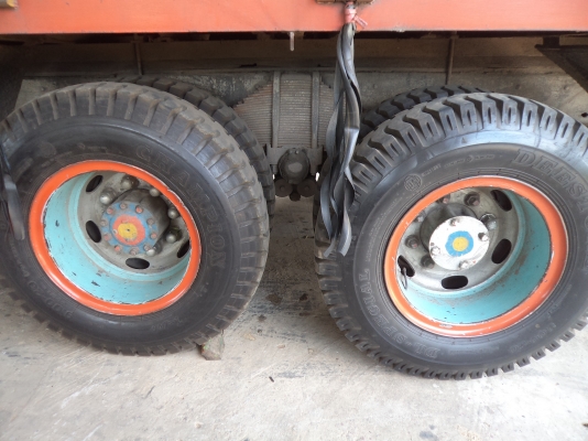 ขาย255000บาทรถ10ล้อหัวยาวเครื่อง165แรง เบรกทิฟฟี่ ยางใหม่10เส้น เอกสารพร้อมโอน