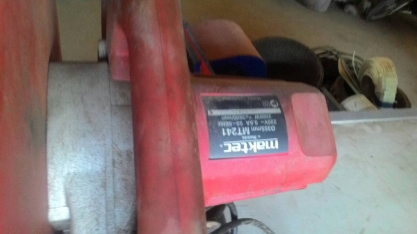 ไฟเบอร์ตัดเหล็กขนาด 14 นิ้วเดิมๆ ไฟเบอร์ตัดเหล็กขนาด 14 นิ้วเดิมๆ