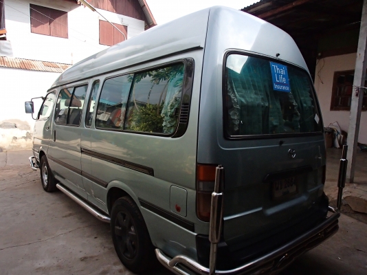 รถตู้หลังคาสูงปี43เครื่องดีประหยัด 2JZ 2ระบบแก็สLPG+เบ็นซินเบาะ5แถวพร้อมทำเงิน  (ขายตัด 155000 ก่อน 15 กค.นะครับ)
