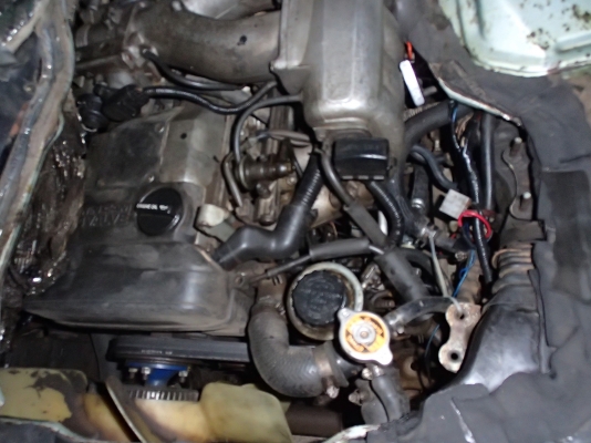 รถตู้หลังคาสูงปี43เครื่องดีประหยัด 2JZ 2ระบบแก็สLPG+เบ็นซินเบาะ5แถวพร้อมทำเงิน  (ขายตัด 155000 ก่อน 15 กค.นะครับ)