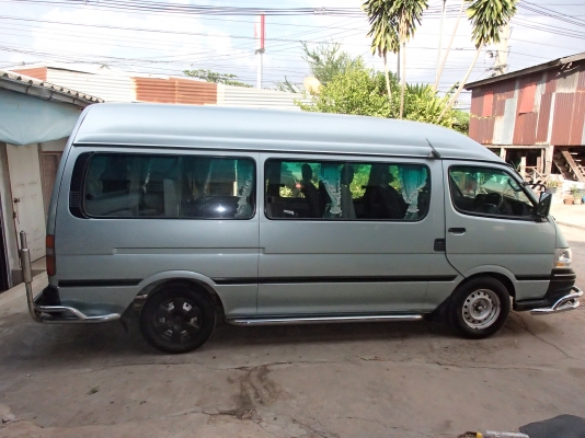 รถตู้หลังคาสูงปี43เครื่องดีประหยัด 2JZ 2ระบบแก็สLPG+เบ็นซินเบาะ5แถวพร้อมทำเงิน  (ขายตัด 155000 ก่อน 15 กค.นะครับ)