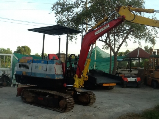 รถขุดพร้อมมีดดันนิสสัน 21ss สภาพดีพร้อมใช้ เพิ่งเข้าจากญี่ปุ่น