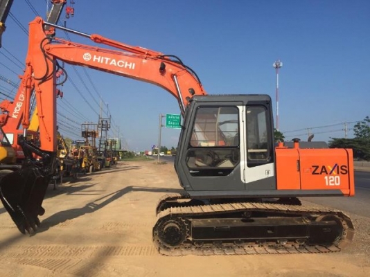 ขายรถแบคโฮ HITACHI EX 100-1 คอลโทรลสั้น สภาพสวยพร้อมใช้ นำเข้าจากญี่ปุ่น มีVDOการทำงานครับ