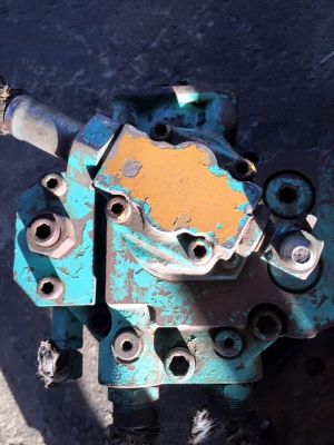 ปั๊มไฮดรอลิก sk60-5 เก่านอก