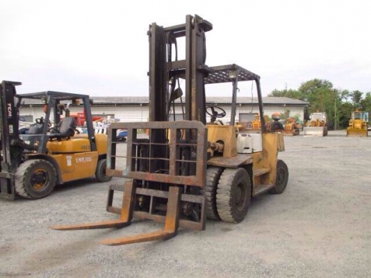 ต้องการขายฟอร์คลิฟท์ TCM เครื่องยนต์ดีเซล ขนาด7ตัน