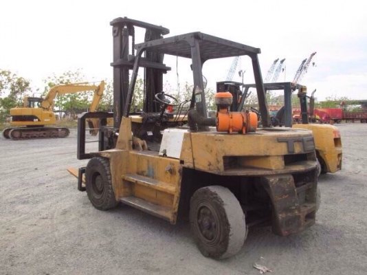 ต้องการขายฟอร์คลิฟท์ TCM เครื่องยนต์ดีเซล ขนาด7ตัน