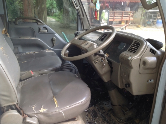 ขาย 4 ล้อ รถห้าง  สภาพดีพร้อมใช้