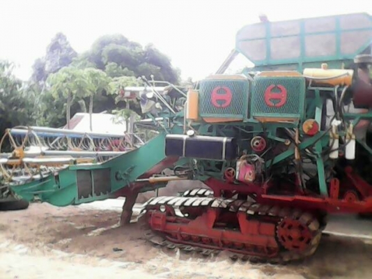 ขายรถเกี่ยวข้าวไทยเจริญ อุ้ม2.5ตัน เครื่อง185แรง เครื่องดี ช่วงล่างแน่น ตัวเดิน10 ปั้ม22 สภาพพร้อมใช้งาน สนใจโทร 090-8588220คุณนะ 093-3258446คุณบิว ID:narong498 หรือเข้าดูสินค้าอื่นๆได้ที่ www.truck.in.th/498 หรือเพจFacebook ณรงค์ ซื้อขายรถมือสอง (เว็บไซต