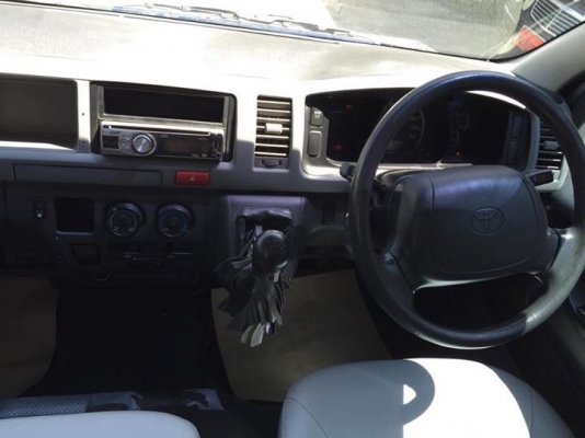 TOYOTA COMMUTER 2.7 CNGปี 07 เกียMT TOYOTA COMMUTER 2.7 CNGปี 07 เกียMT