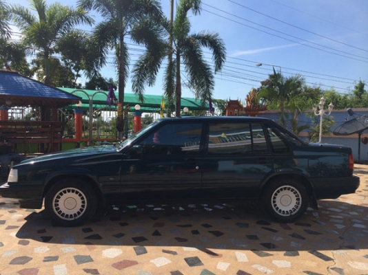 ขาย VOLVO 940 GL ติดแก๊ส LPG ประหยัดมาก สภาพสวย เบอร์ (081-942-5002)
