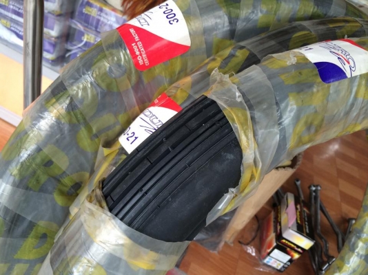 จำหน่ายยางDuro Classic ลายฟันเลือย 4000 ขอบ21 ลายตรง 2500