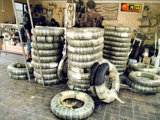 จำหน่ายยางDuro Classic ลายฟันเลือย 4000 ขอบ21 ลายตรง 2500