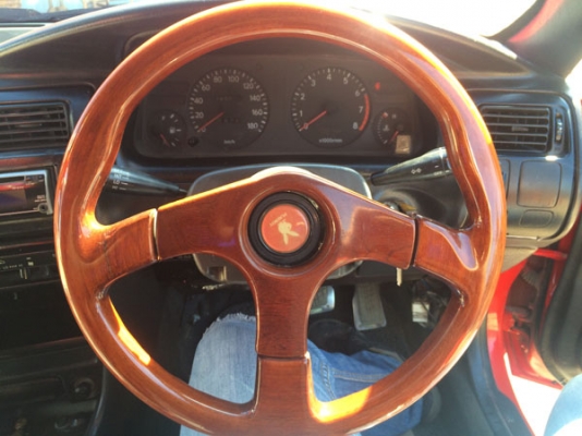 ขาย TOYOTA 3 ห่วง สีแดง สภาพสวย ประหยัดน้ำมัน  (เบอร์โทร 081-942-5002)