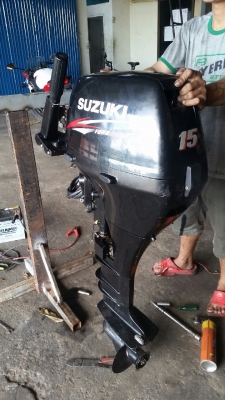 Suzuki 15HP 4 stroke สตาร์ทไฟฟ้า รุ่นใหม่ นำเข้า
