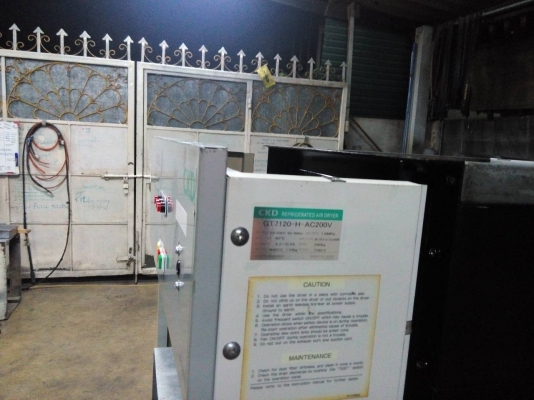 ขายแอร์ดรายเยอร์เครื่องทำลมแห้งรับอุณหภูมิลมเข้าได้ถึง60องศา ใช้ได้กับปั๊มลมสกรู 100-150แรง